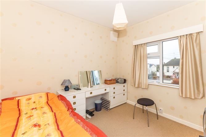 35 The Rise, Malahide,   County Dublin