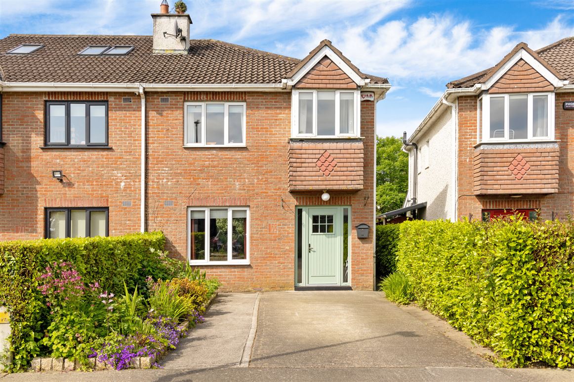 72 Hollybrook Park, Bray, Co. Wicklow Sherry FitzGerald Bray