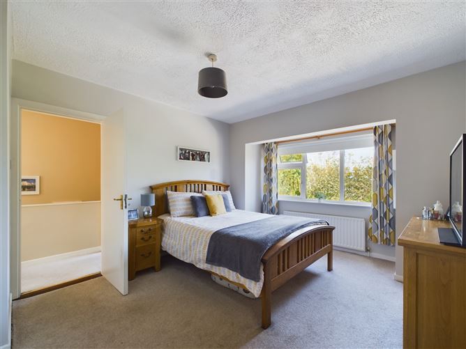 Dun Aonghasa, 24 Bromley Park, Donnybrook, Cork