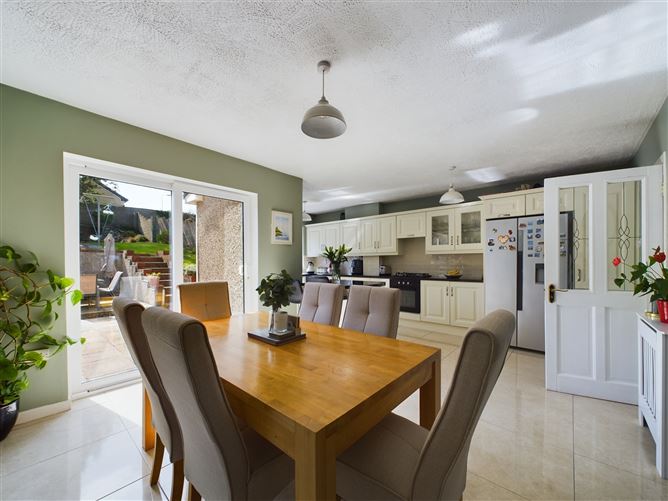 Dun Aonghasa, 24 Bromley Park, Donnybrook, Cork