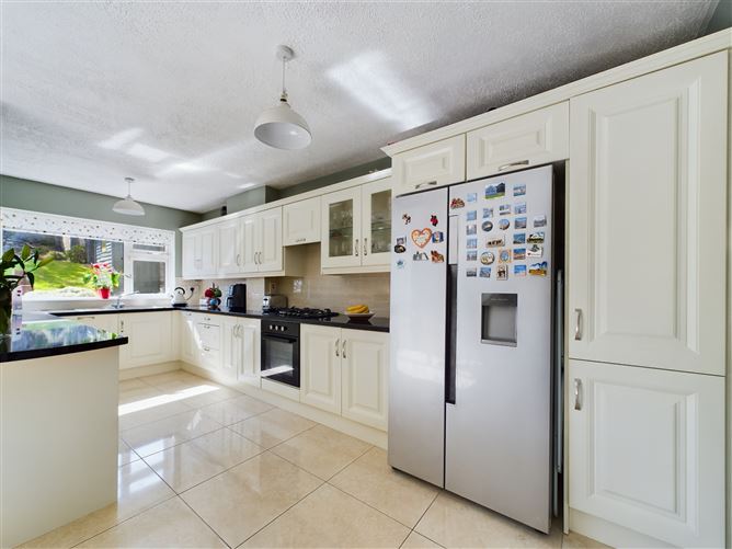 Dun Aonghasa, 24 Bromley Park, Donnybrook, Cork