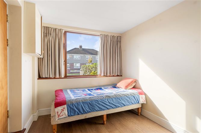 69 Templeville Drive, Templeogue, Dublin 6W