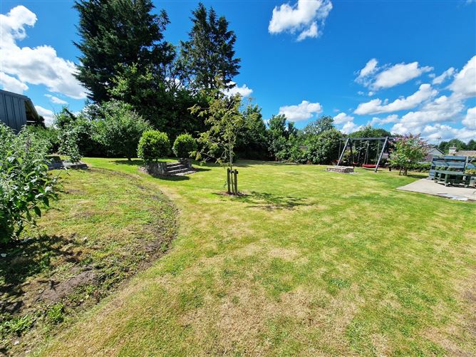 Roslevan, Tulla Road, Ennis, Co. Clare