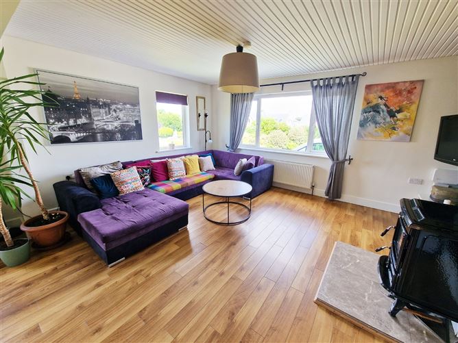 Roslevan, Tulla Road, Ennis, Co. Clare