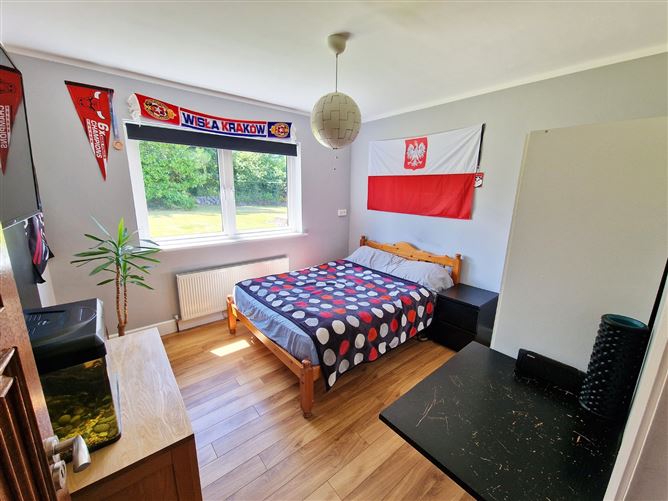 Roslevan, Tulla Road, Ennis, Co. Clare