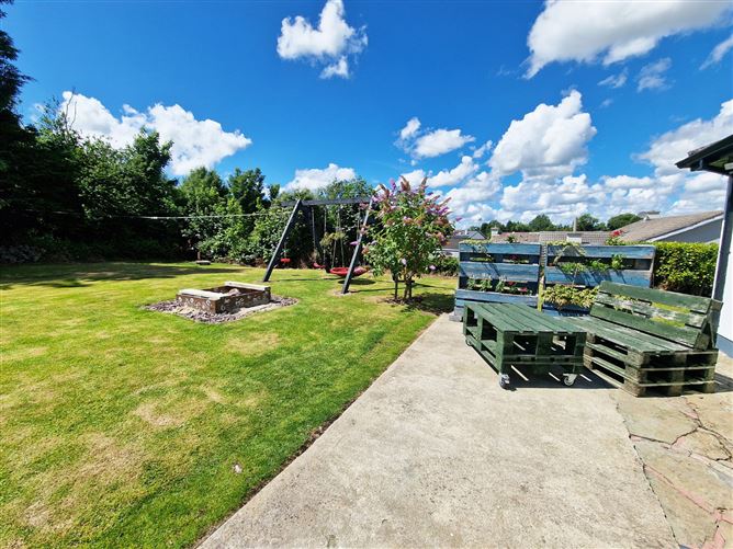 Roslevan, Tulla Road, Ennis, Co. Clare