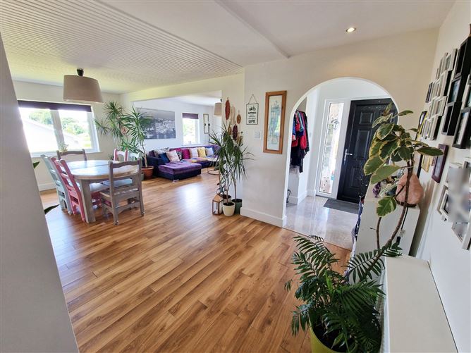 Roslevan, Tulla Road, Ennis, Co. Clare