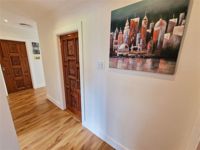 Roslevan, Tulla Road, Ennis, Co. Clare