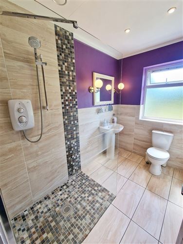 Roslevan, Tulla Road, Ennis, Co. Clare