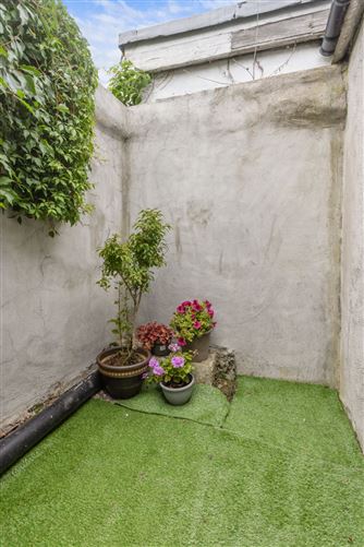 4 Brabazon Square, Dublin 8