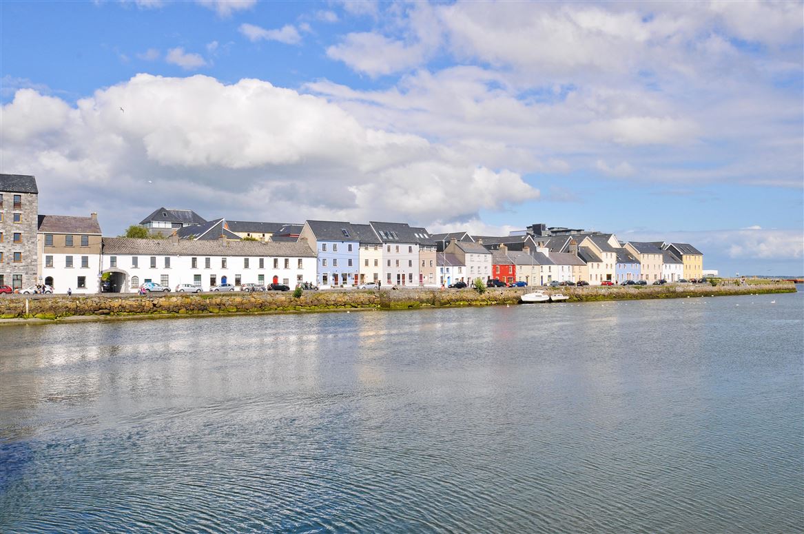 15 Cuirt Eanna, The Long Walk, Galway City