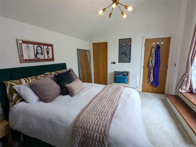19 The Railwalk, Westport, Co. Mayo