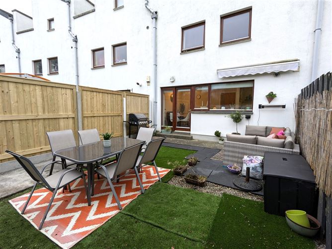 19 The Railwalk, Westport, Co. Mayo