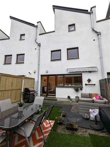 19 The Railwalk, Westport, Co. Mayo