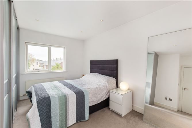27 Kelston Avenue, Leopardstown Road, Foxrock, Dublin 18