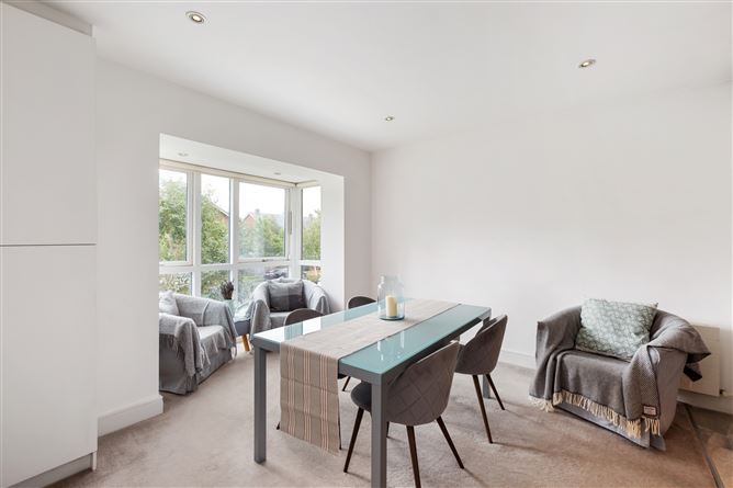 27 Kelston Avenue, Leopardstown Road, Foxrock, Dublin 18