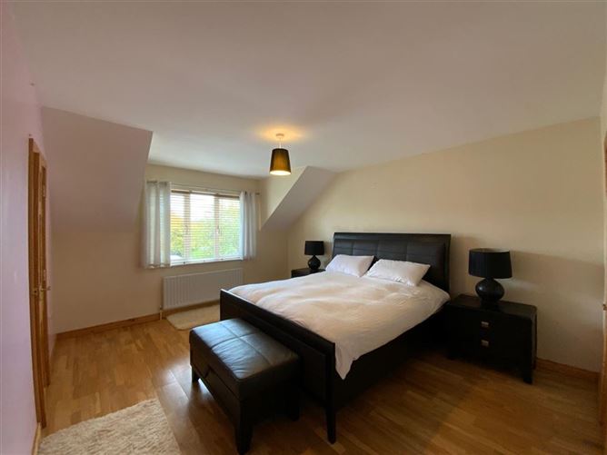 Mountain View, 48 Oyster Bay, Carlingford, Louth