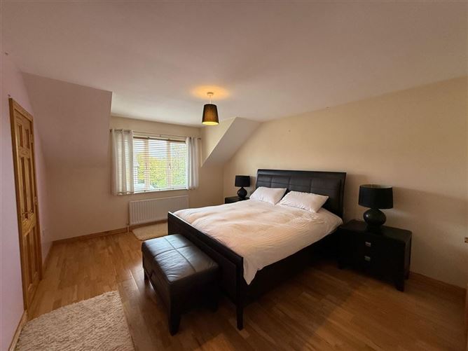 Mountain View, 48 Oyster Bay, Carlingford, Louth