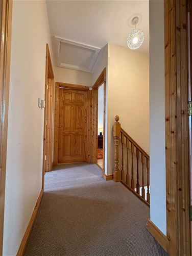 Mountain View, 48 Oyster Bay, Carlingford, Louth