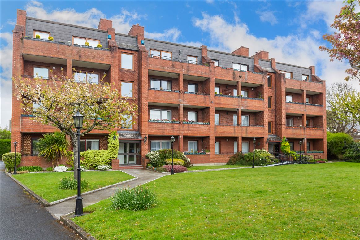 Apartment 15, Orwell Court, Braemor Road, Churchtown, Dublin 14, Co. Dublin