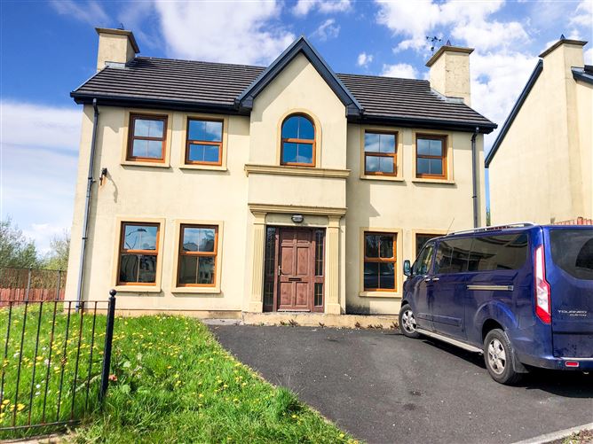 12 Churchlands, Manorcunningham, Co. Donegal