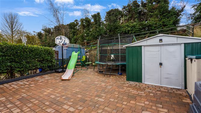 7 Oak Grove, Kingscourt, Cavan