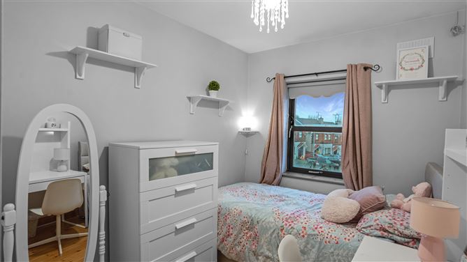 7 Oak Grove, Kingscourt, Cavan