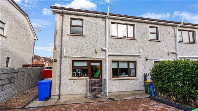 7 Oak Grove, Kingscourt, Cavan