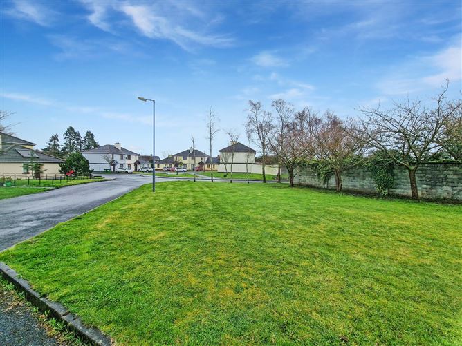 27 Ard Na Gaoithe, Circular Road, Ennis, Co. Clare