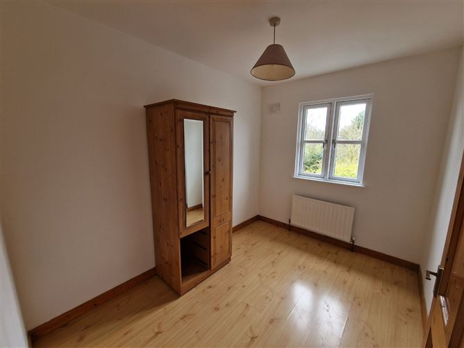 27 Ard Na Gaoithe, Circular Road, Ennis, Co. Clare