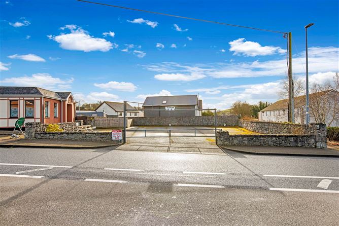 Con J. Smith's, Main Street, Butlersbridge, Co. Cavan