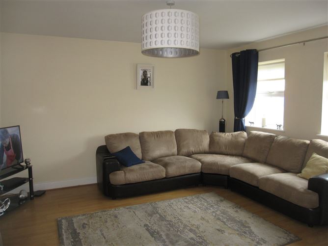 28 Rockfield Heights, Kingscourt, Cavan