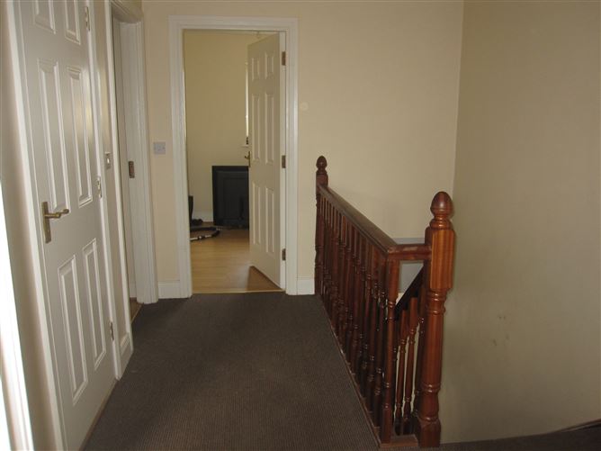 28 Rockfield Heights, Kingscourt, Cavan