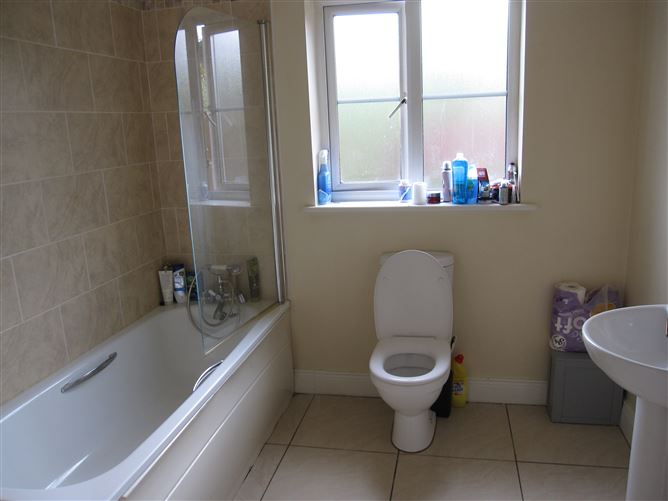 28 Rockfield Heights, Kingscourt, Cavan
