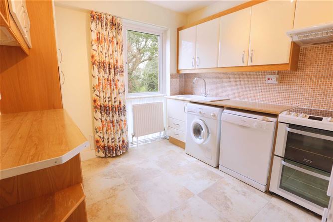 15 Merrion Court, Dublin 4