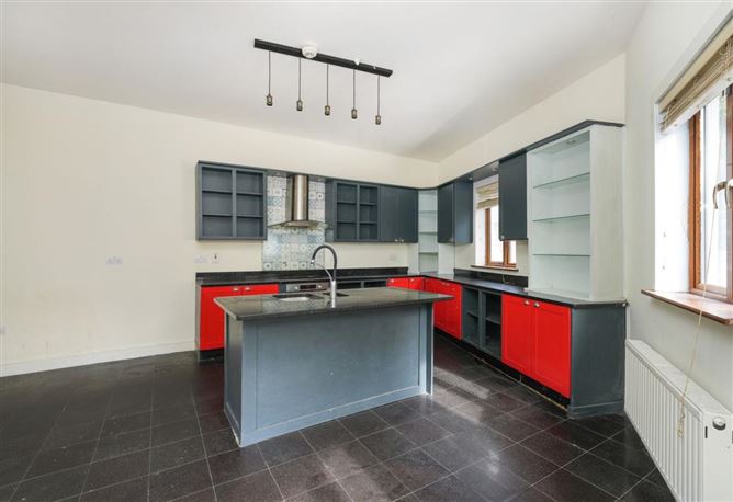 Stoneybrook, Piperstown, Bohernabreena, Dublin 24