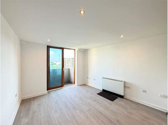 The Crescent, Park West Pointe, Dublin 12
