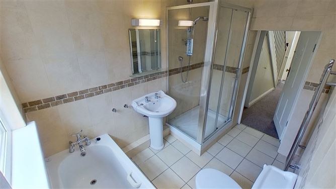 4 Esmonde Terrace, Greenpark Road, Bray, Co. Wicklow