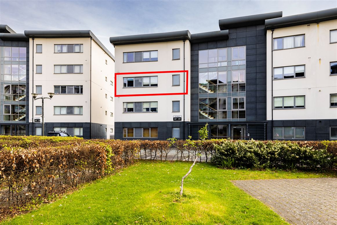 Apartment 235, CARRINGTON, Northwood, Santry, Dublin 9 KELLY BRADSHAW