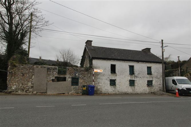 Doneraile Road, Castletownroche, Co. Cork