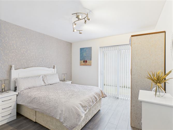 18 Appollonian Suites, Church Road, Tramore, Waterford