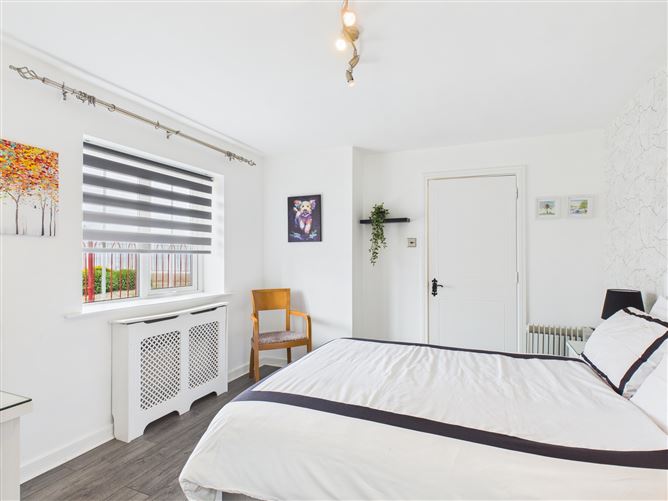 18 Appollonian Suites, Church Road, Tramore, Waterford