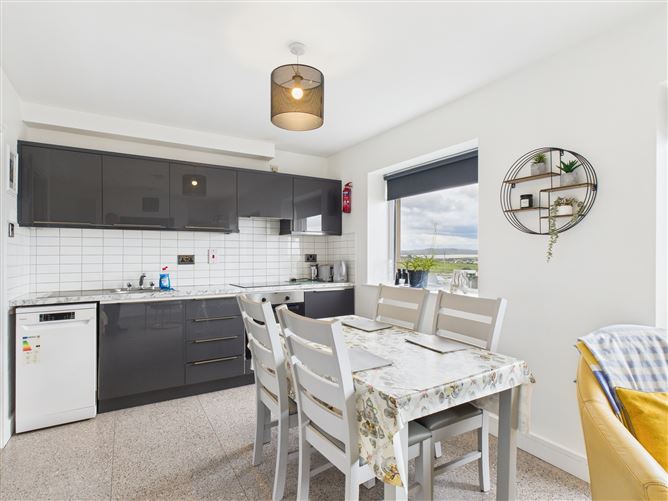 18 Appollonian Suites, Church Road, Tramore, Waterford