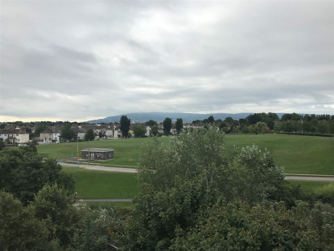 Shanagarry, Milltown Road