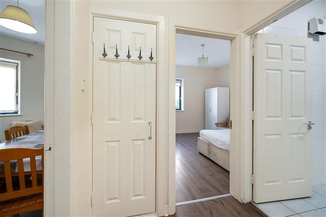 40 Shangan Hall, Ballymun, Dublin 9