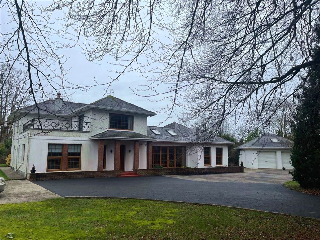 Woodrooffe, Clonmel, County Tipperary