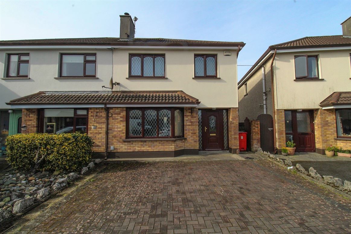 10 Racecourse Lawn, Monivea Road, Ballybrit, Galway