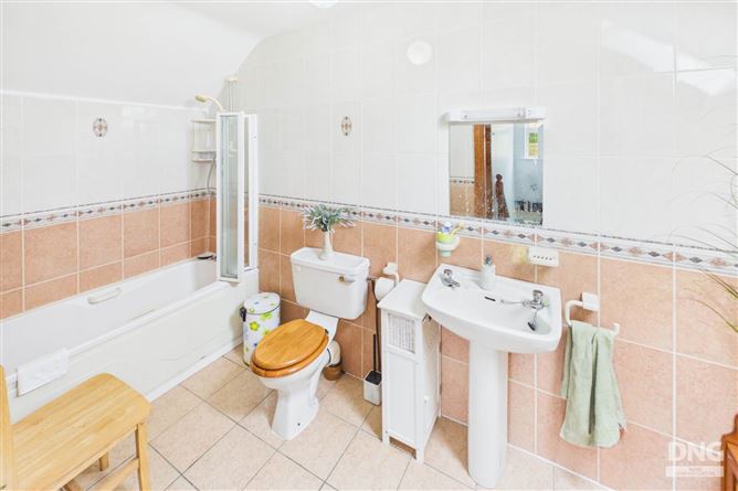 Photo 22 of 29 — 9 Quinn Villas, Ballaghaderreen, County Roscommon