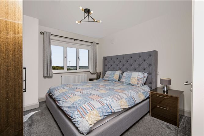 Photo 14 of 34 — 35 Manor View, Roxborough Manor, Wexford Town, Wexford