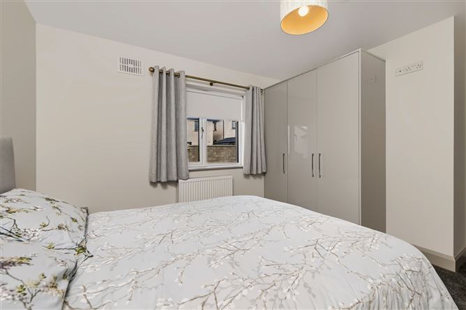 Photo 20 of 34 — 35 Manor View, Roxborough Manor, Wexford Town, Wexford